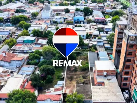 TERRENO CON CONSTRUCCION VENTA MACROCENTRO