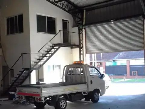 Galpon en Alquiler en Boulogne, $ 1.500.000