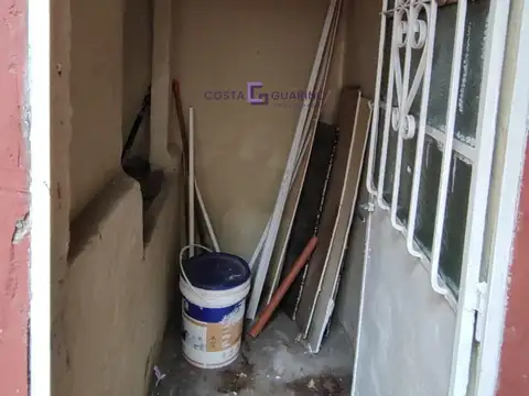Depto Tipo Casa 2 ambientes con 1 baño