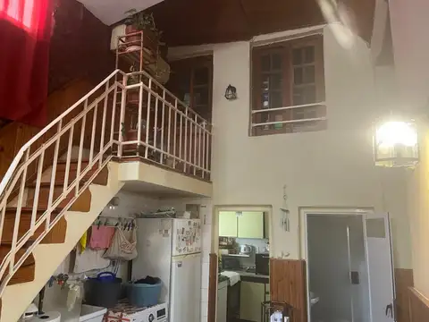 Depto Tipo Casa en Venta de 4 ambientes