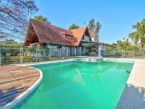 Casa en Nautico Escobar