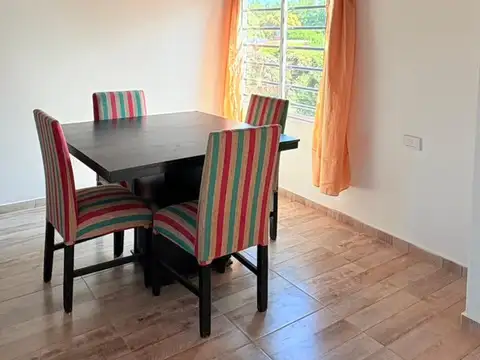 Santiago Del Estero 4000, Piso 1º