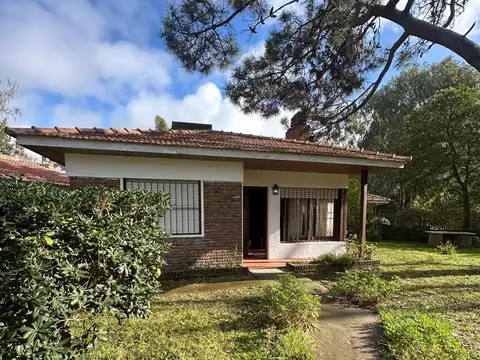 Casa en venta en Villa Gesell