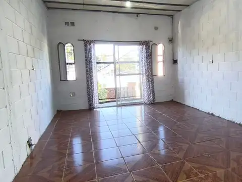 Galpon en Alquiler en Villa Bonich, $ 950.000