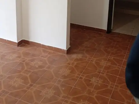 Departamento en Alquiler en Parque Chacabuco, $ 600.000