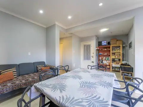 Depto Tipo Casa en Venta con 1 cocheras