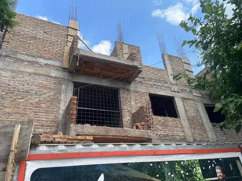 VENTA COMPLEJO DE DEPARTAMENTOS SEXTA SEC MENDOZA