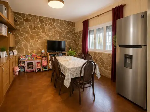 Casa en Venta con 1 cochera