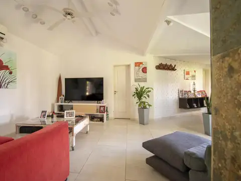 Casa en Venta al Suroeste