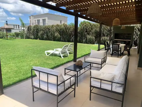 Libertad al 300