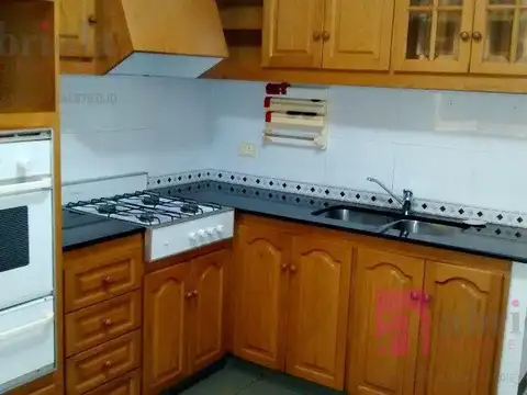 Depto Tipo Casa en Alquiler de 2 dormitorios