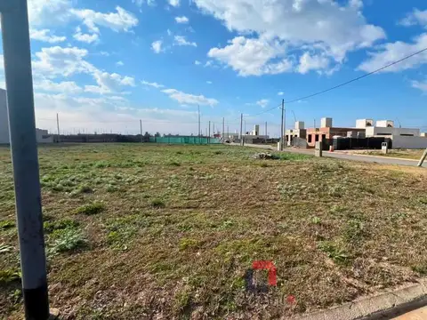 Terreno en Venta de 300,0 m2
