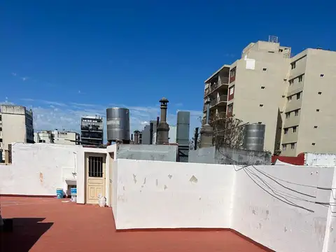 Depto Tipo Casa en Venta de 7 ambientes