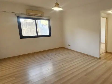 Departamento en Alquiler en Caballito Norte, $ 650.000