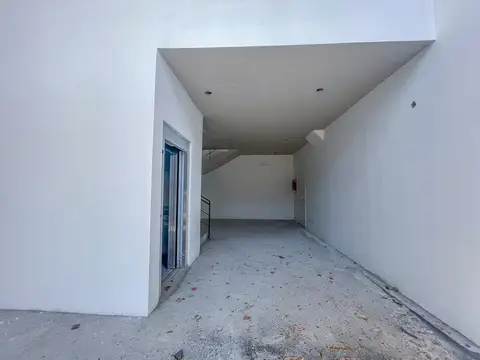 Oficina en Venta en La Lucila, USD 2.150.000