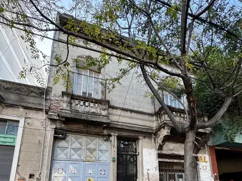 CASTRO 2200