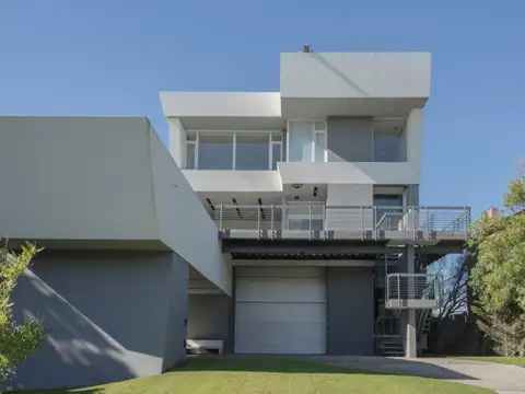Casa en Alquiler Temporal de 5 dormitorios