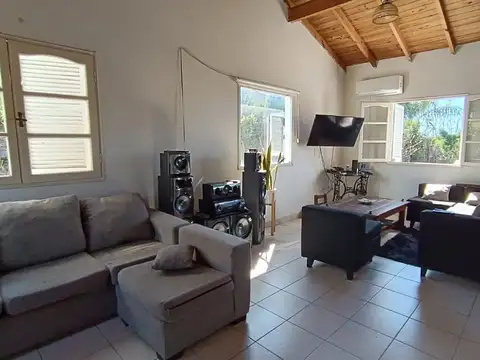 Casa en Venta con 1 cochera