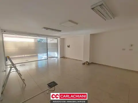 Local en Las Parejas