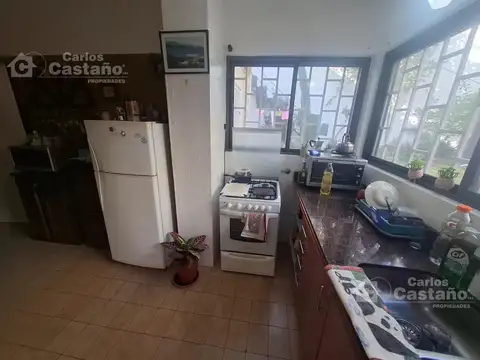 Depto Tipo Casa en Venta en Vicente Lopez, USD 270.000