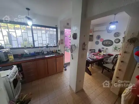Depto Tipo Casa en Venta de 4 ambientes