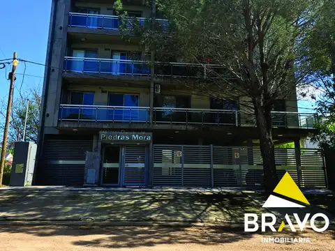 Dpto 2 Dormitorios + Cochera