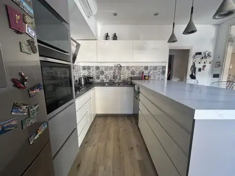 Depto Tipo Casa en Venta en Boedo, USD 298.000