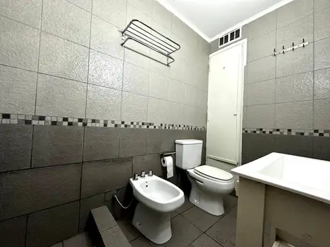 Depto Tipo Casa en Venta en Remedios de Escalada, USD 59.000