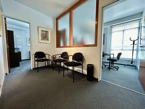 Oficina en venta - impecable lista para entrar -  tribunales