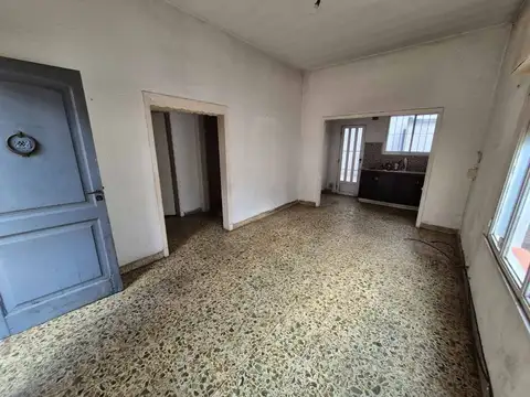 Depto Tipo Casa 5 ambientes con 2 baños