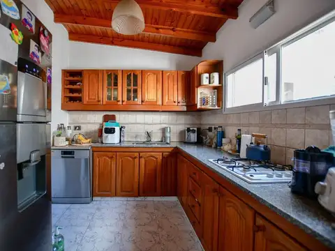 Casa en Venta con 1 cochera