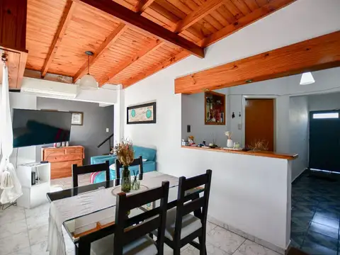 Casa en venta 3 dormitorios Berisso centro