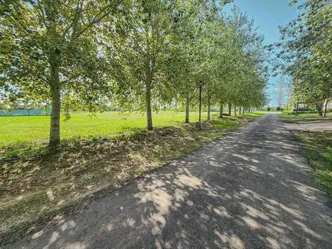 Terreno en Venta 27  mts Frente