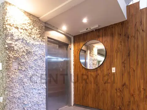 Hipólito Hirigoyen 1900, Piso 1 B