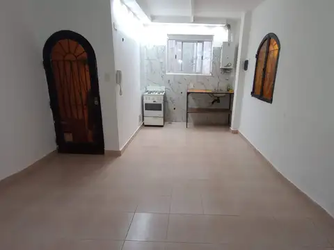 Depto Tipo Casa en Alquiler Temporal de 2 ambientes