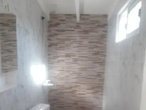 Depto Tipo Casa en Alquiler Temporal 40 años