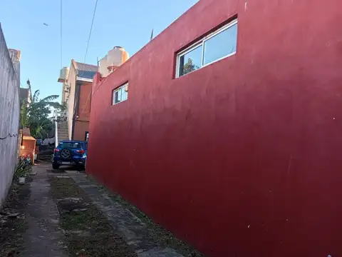 Depto Tipo Casa en Alquiler de Monoambiente