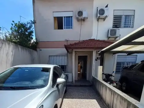 Casa en Venta en Banfield, USD 95.000