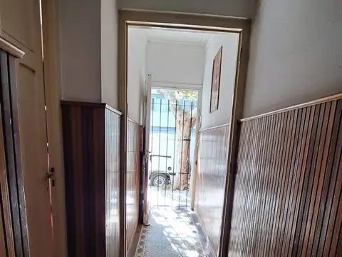 Depto Tipo Casa en Venta de 2 ambientes