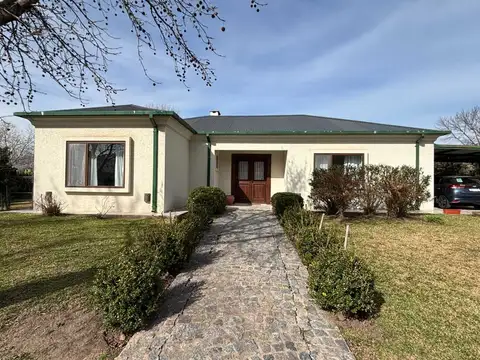 VENTA CASA 4 HAB. BARRIO LOS JAZMINES PILAR