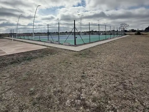 LOTE EN VILLA EXCLUSIVA LA ROCHELLE