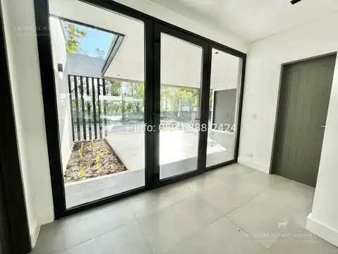 Casa en Venta en Campana, USD 365.000