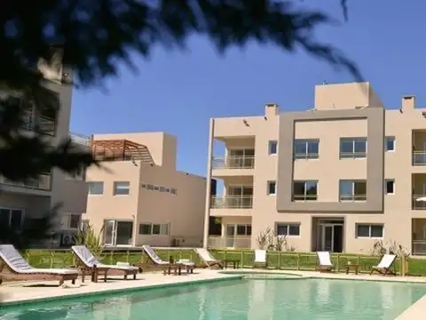 Departamento en venta c/ cochera en Las Gaviotas