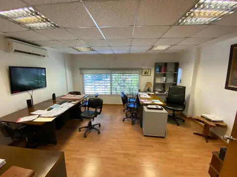 Galpon en Venta en San Fernando Vias  /  Centro, USD 550.000