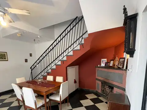 Venta - Dos Casas en Un Mismo Terreno, Capital