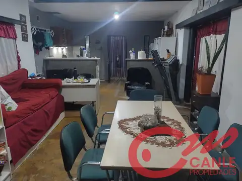 Casa 3 ambientes con 1 baño