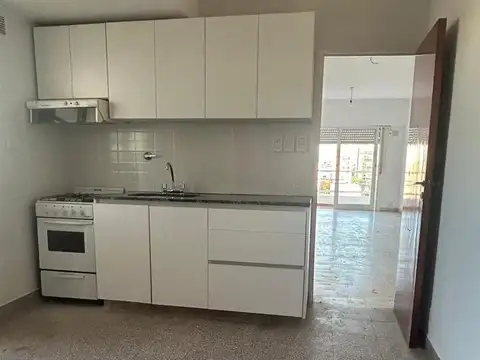 Departamento en Alquiler en Microcentro, $ 800.000