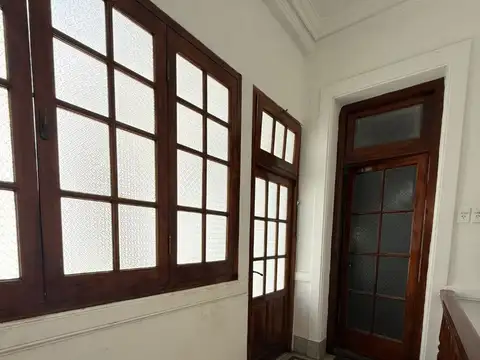 Depto Tipo Casa en Alquiler de 3 ambientes