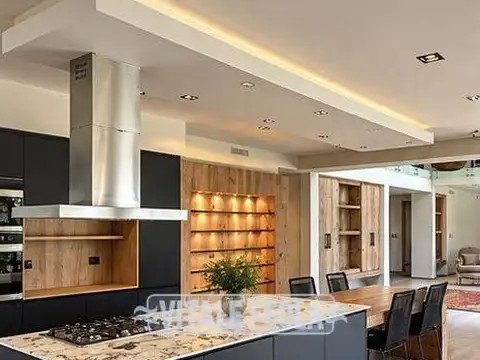 Casa en Venta de 5 dormitorios