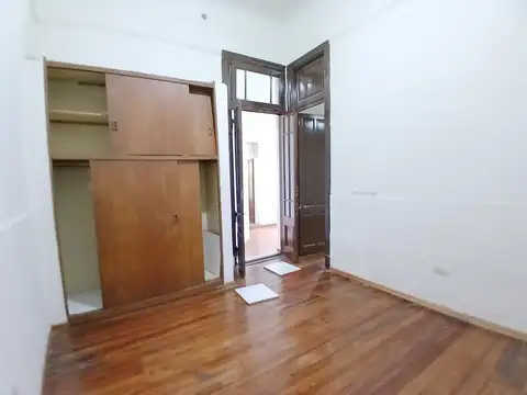 Depto Tipo Casa 5 ambientes con 1 baño